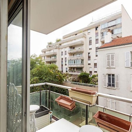 Spacious T3 With View In The Heart Of The City! Charenton-le-Pont Zewnętrze zdjęcie