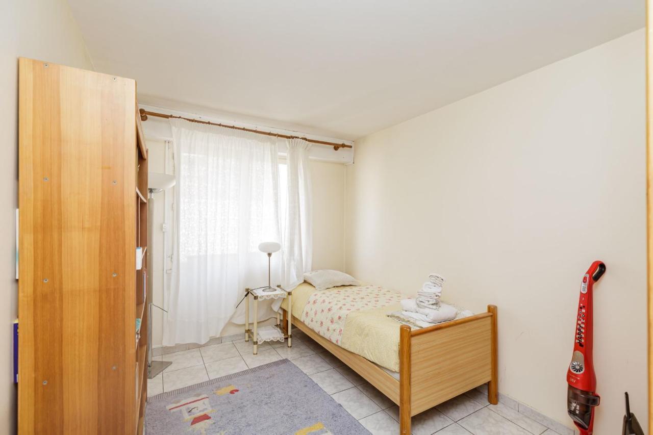 Spacious T3 With View In The Heart Of The City! Charenton-le-Pont Zewnętrze zdjęcie